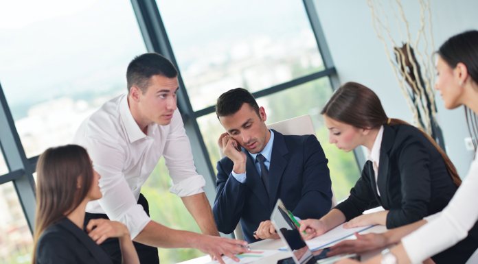 Неплательщиков взносов ждет суд наличии недоимок перед бюджетом