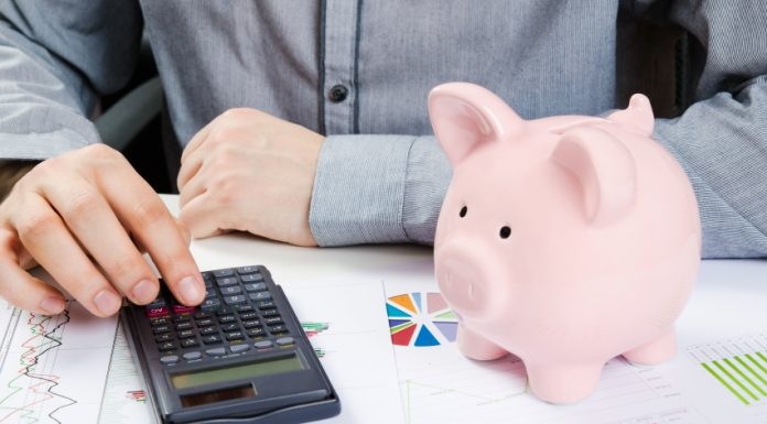 Предприятие оплачивает зарплату за один час работы в день. Возможна ли налоговая ответственность?